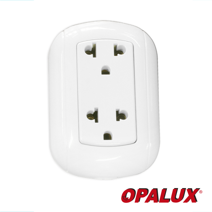 Tomacorriente Doble Universal 2 Polos con Línea Tierra